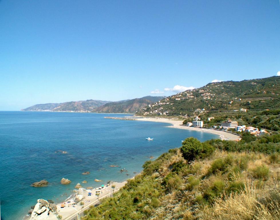 Le Case Del Borgo - Perla Capo dʼOrlando Exterior foto