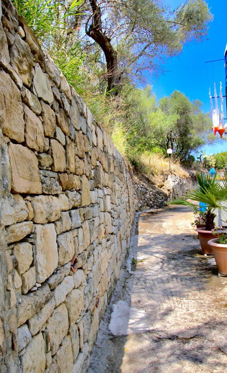Le Case Del Borgo - Perla Capo dʼOrlando Exterior foto
