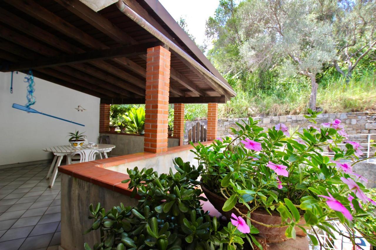 Le Case Del Borgo - Perla Capo dʼOrlando Exterior foto